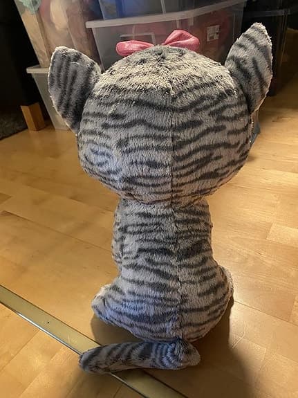 Stort gosedjur, katten Kiki