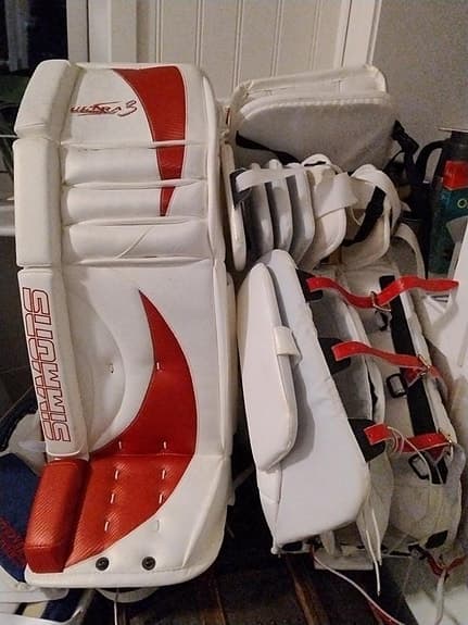 Nya Simmons Ultra 3 målvaktsbenskydd – även ett par test