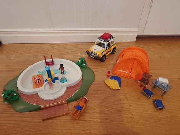 Playmobil pool och camping
