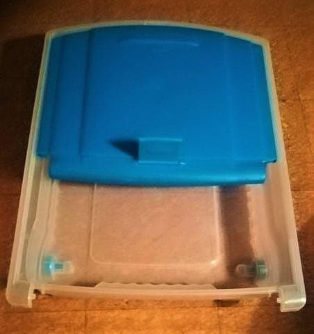 Förvaringsbehållare på hjul tillverkad av hårdplastlast