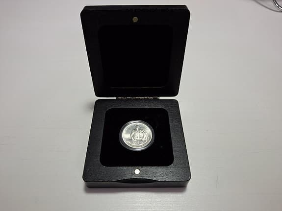 Silvermynt-Washington Half Dollar 1982 i exklusivt myntetui