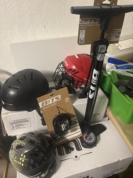 Bits floor pump