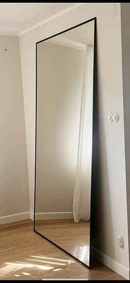 Extra stor spegel 220x130 med svart metallram