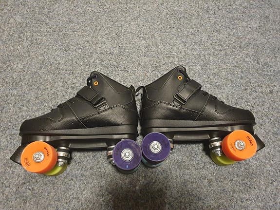 Rullskridskor - storlek 40