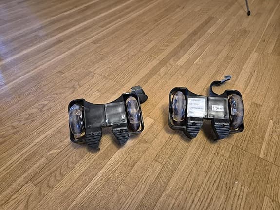 Rullskridskor, Rullskridskohjulshjul, roller