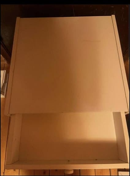 Ikea vit sängbord nattduksbord hjul 50x50x50cm