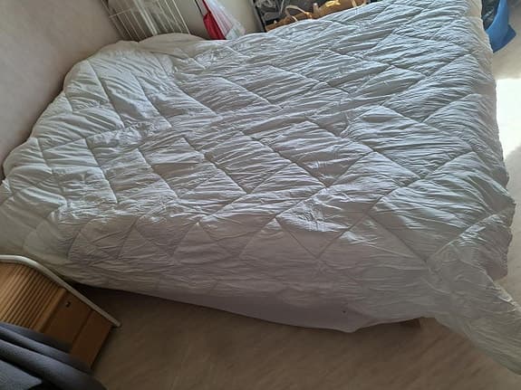 Vita Sängöverkast