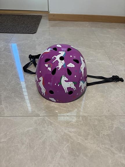 Cykelhjälm med lampa bak från Hornit