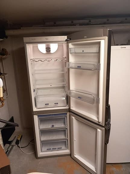 Whirlpool kombiskåp rostfritt kyl och frys