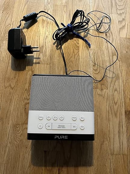 Pure Siesta Rise S240, klockradio med Bluetooth.