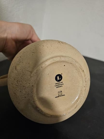 Köksredskapshållare/bestickställ/redskapsställ.