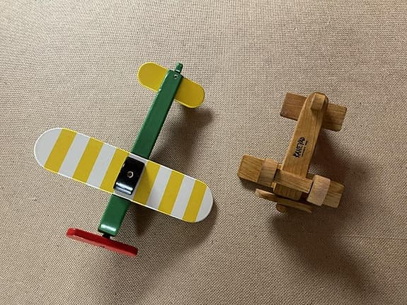 Leksaksflygplan