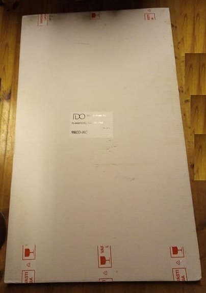 IDO Planglas Spegel Ny oanvänd i originalkartong Väggspege