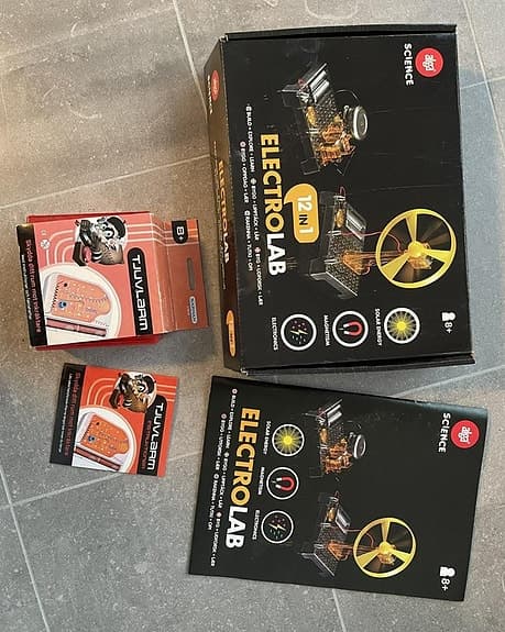 Elektronik-leksaker (Alga och Kärnan). Paketpris