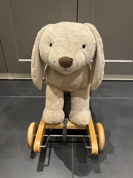 Gungkanin som spelar musik och kan rullas, Teddykompaniet