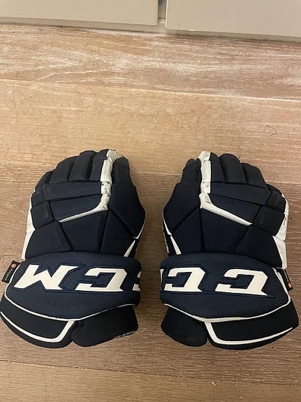 CMM hockeyhandskar