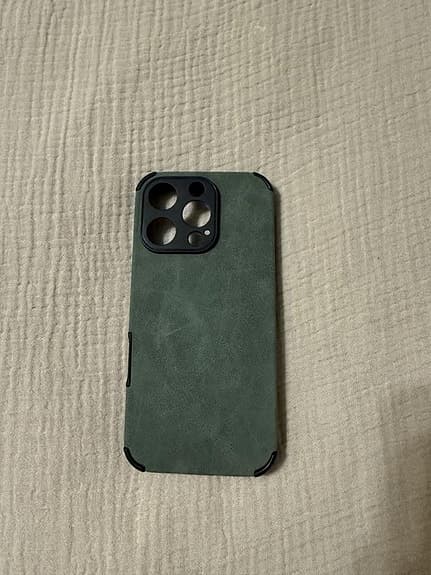 iPhone 16 PRO skal, grönt mjukt och fint