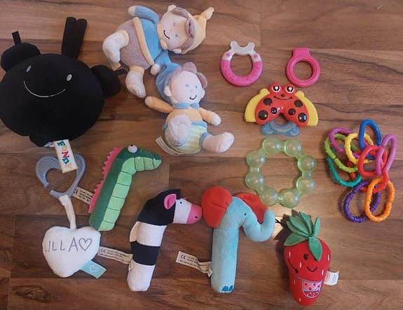 Babyleksaker bitleksaker speldosa rättstart leksaker