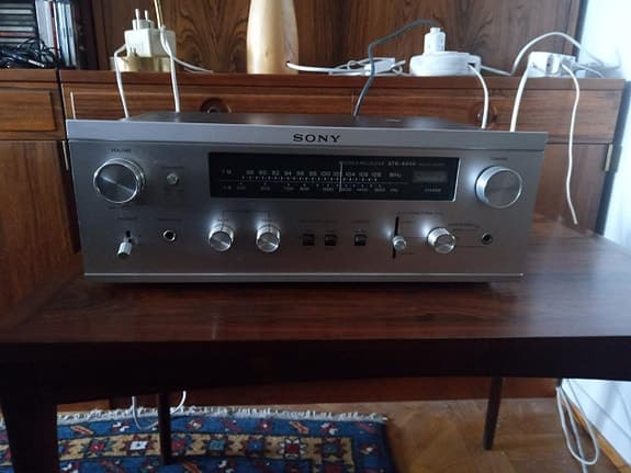 Sony stereo receiver STR 6040 Renoveringsobjekt