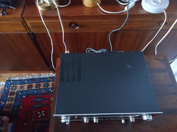 Sony stereo receiver STR 6040 Renoveringsobjekt