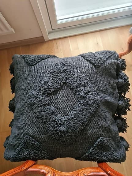 4 st. svarta och vita dekorativa kuddar svart vit kudde