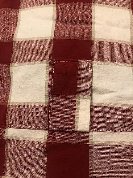 Rödvitrutiga gardinlängder