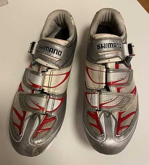 SHIMANO SH-R133R, EU44