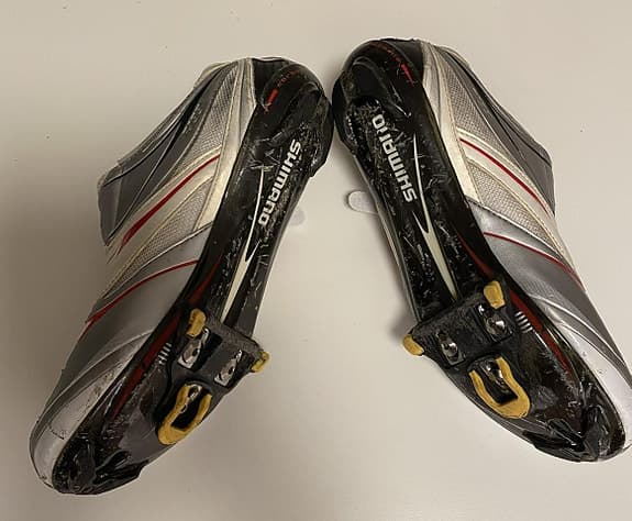 SHIMANO SH-R133R, EU44