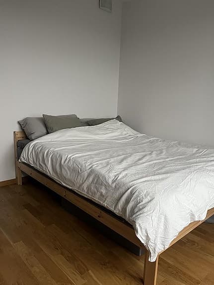 Säng 160x200 cm