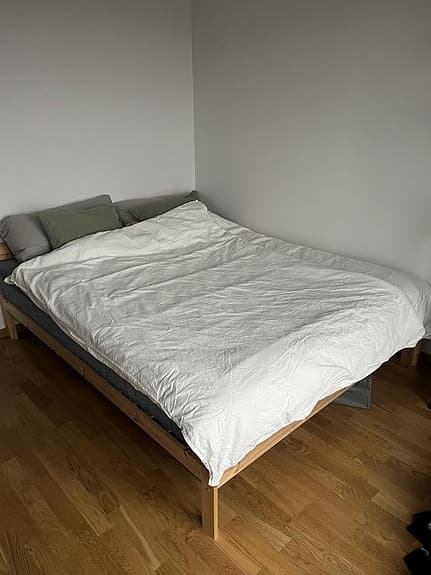 Säng 160x200 cm