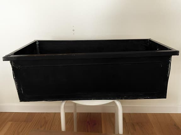 BLOMSTERLÅDA  STOR  I PLÅT  64X27,HÖG 20 HANDGJORD.