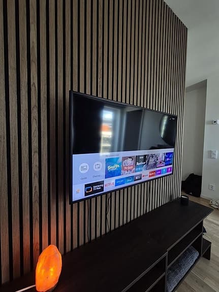 43" Samsung TV LÄS BESKRIVNING
