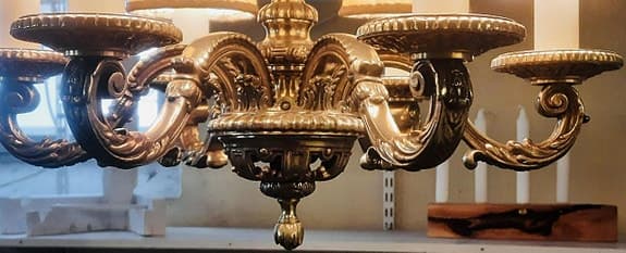 Antik 6-armad mässingslampa