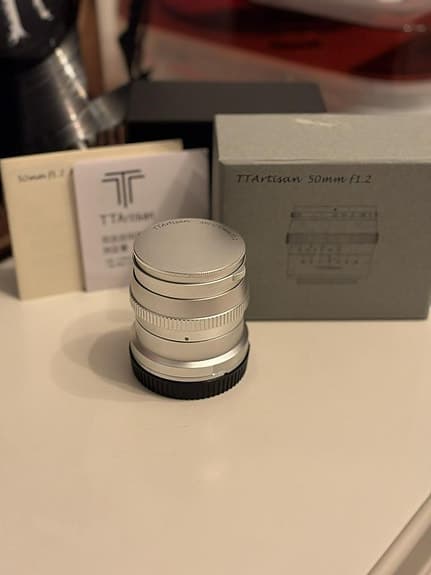 TTartisan 50mm 1.2 (APS-C)ny skick!
