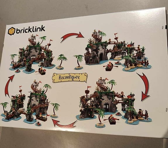 LEGO Bricklink Ominous Isle 910038