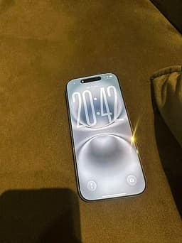 Iphone 16 Pro 98% olåst kartong*