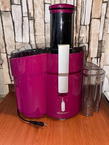 Silvercrest juicer