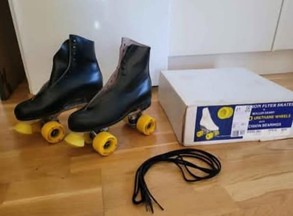 Rullskridskor för rollerderby, strl 8