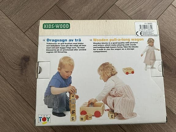 NY! Kids-Wood vagn med bokstavsklossar - klossar i trä