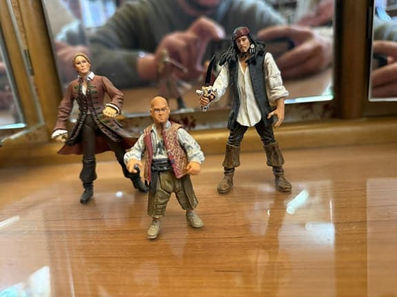 Pirates of the Caribbean Ultimate Black Pearl pirate ship