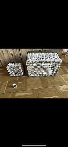 en Stor Förvarings Korg - Som Nya - En liten Korg