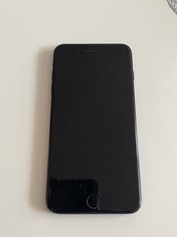 iPhone 7 Plus 128GB  (läs annonsen)