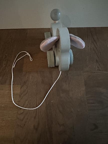 Jabadabado dragleksak Elefant i trä med snöre L:20 x H:15
