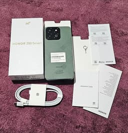 Honor 200 Smart