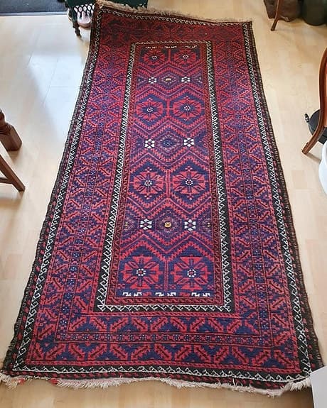 Orientalisk handknuten matta