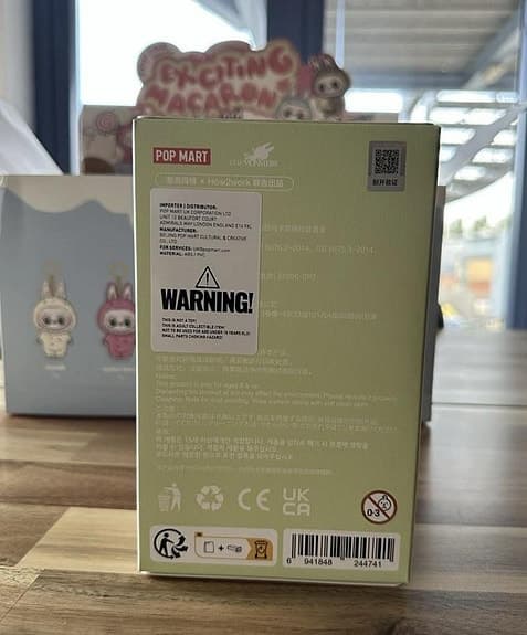 Pop Mart THE MONSTERS Exciting Macaron - Labubu (ÄKTA)