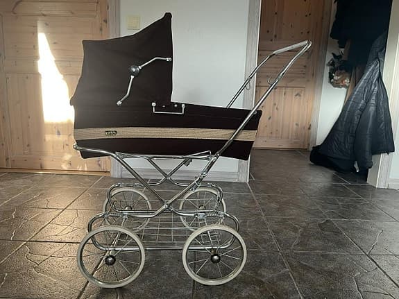 Dockvagn Brio vintage