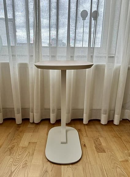 Sidobord Muuto Relate