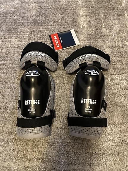 CCM Armbågsskydd domare ishockey