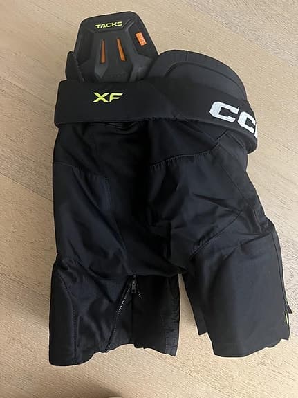 Hockeybyxor senior S